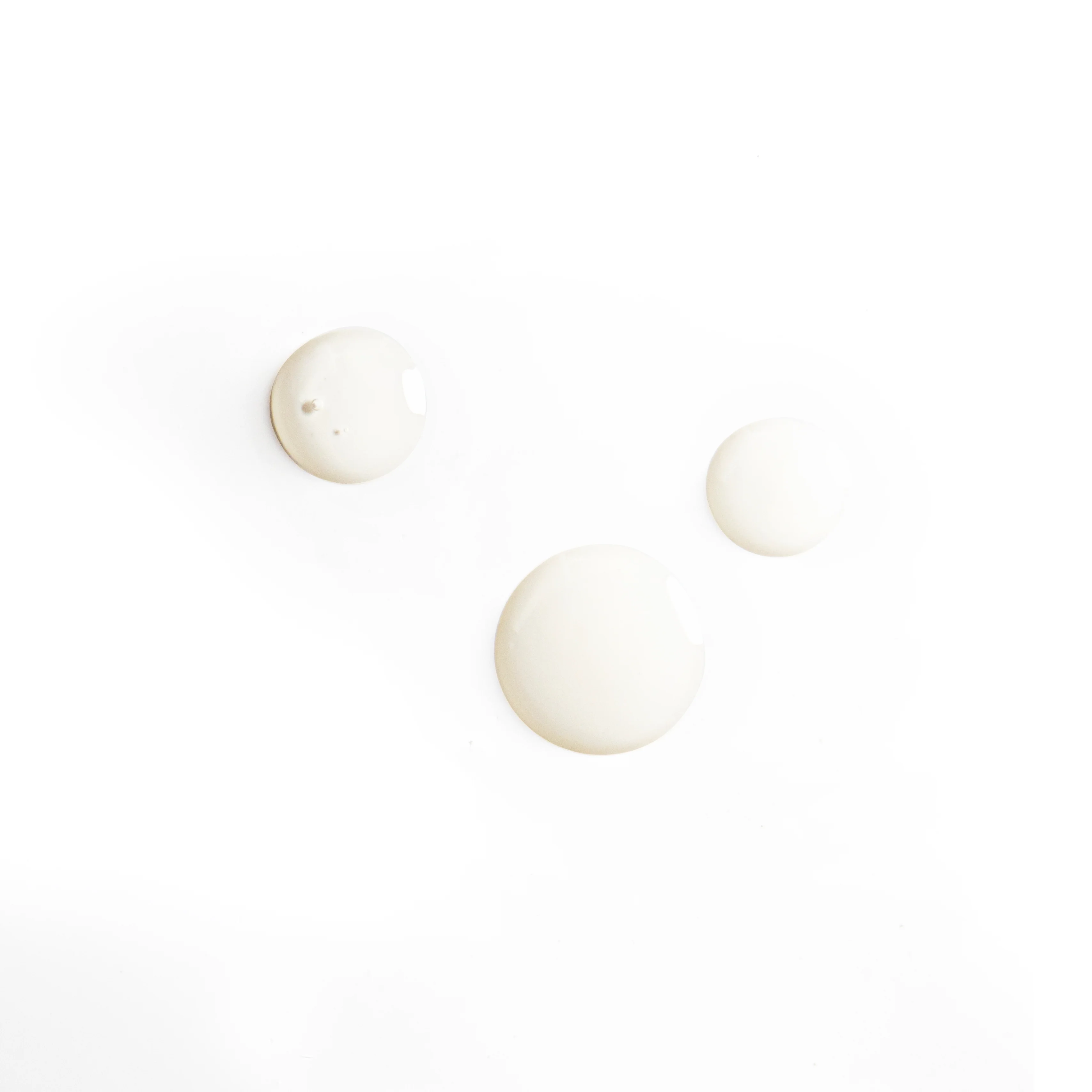 Skin Brightening Triple Action Vitamin C Serum for Face - Image 3