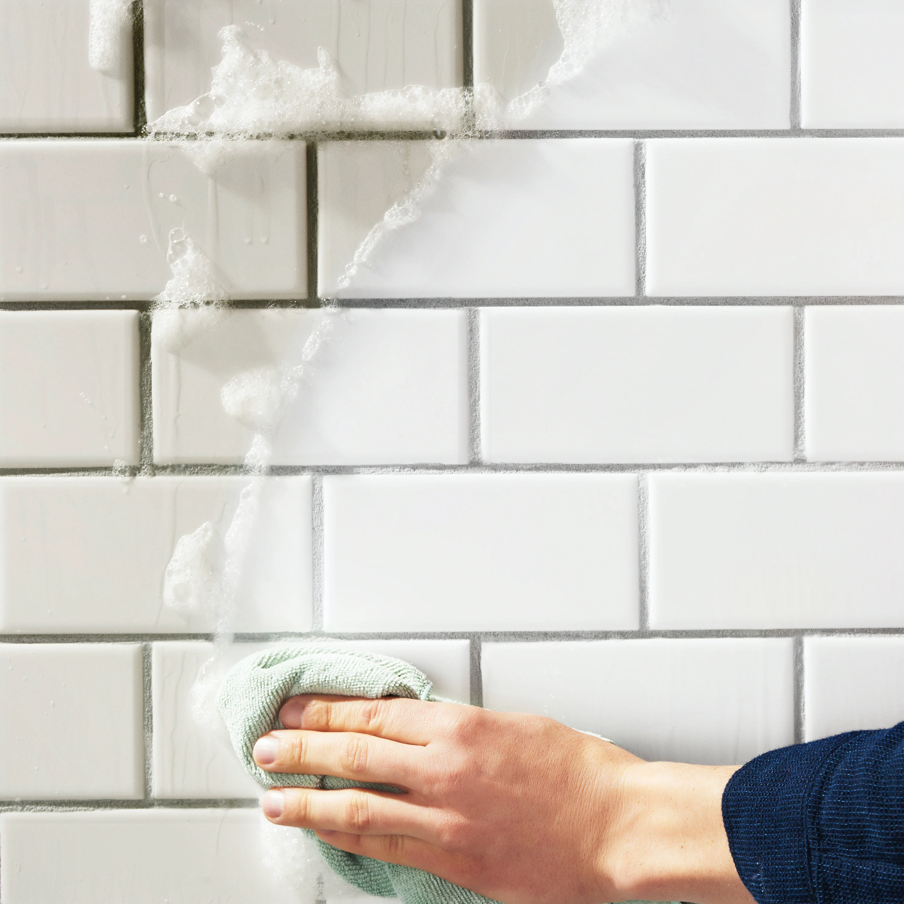 Tub & Tile Cleaner Concentrate - Image 40