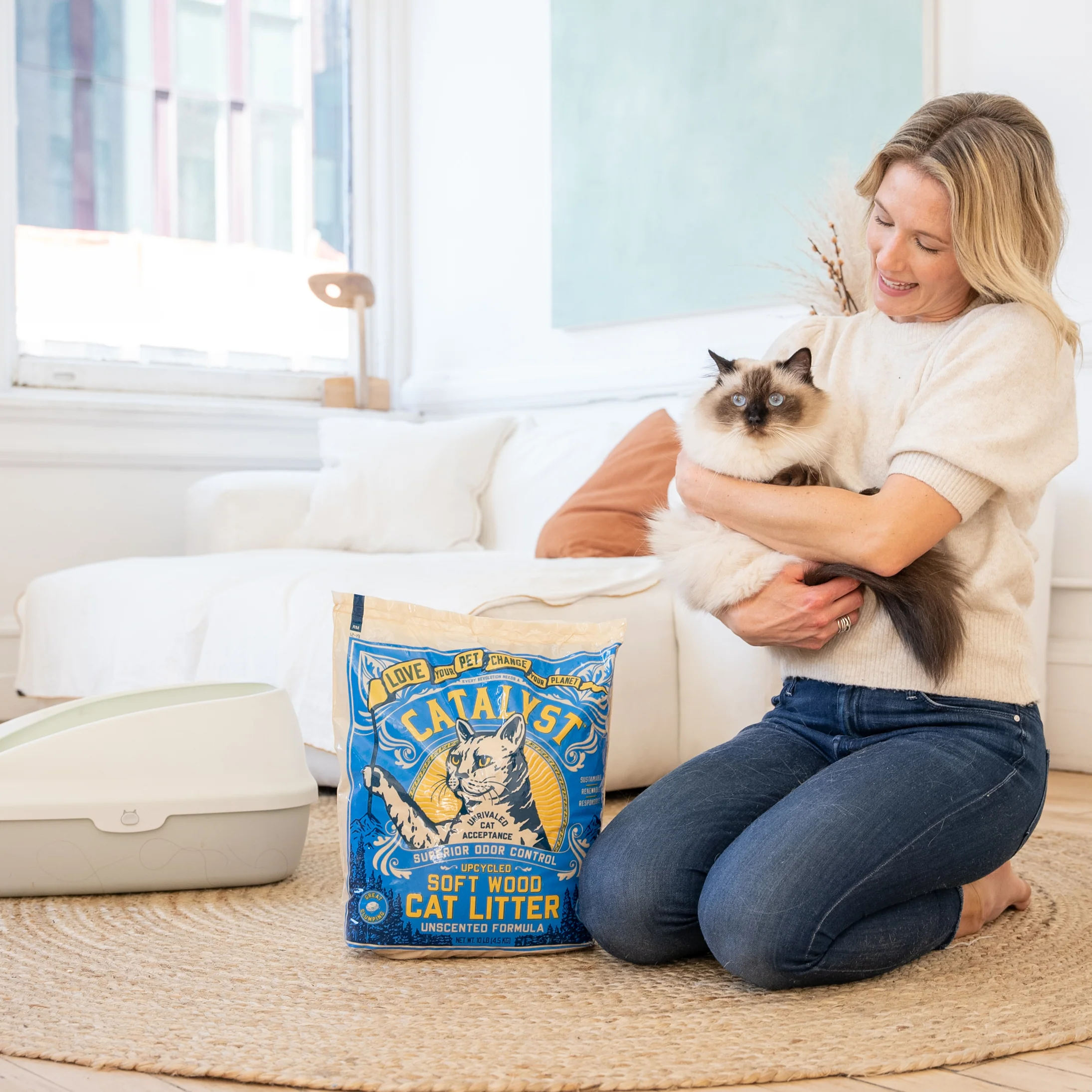 Upcycled Natural Pine Clumping Cat Litter, Unscented - Image 10
