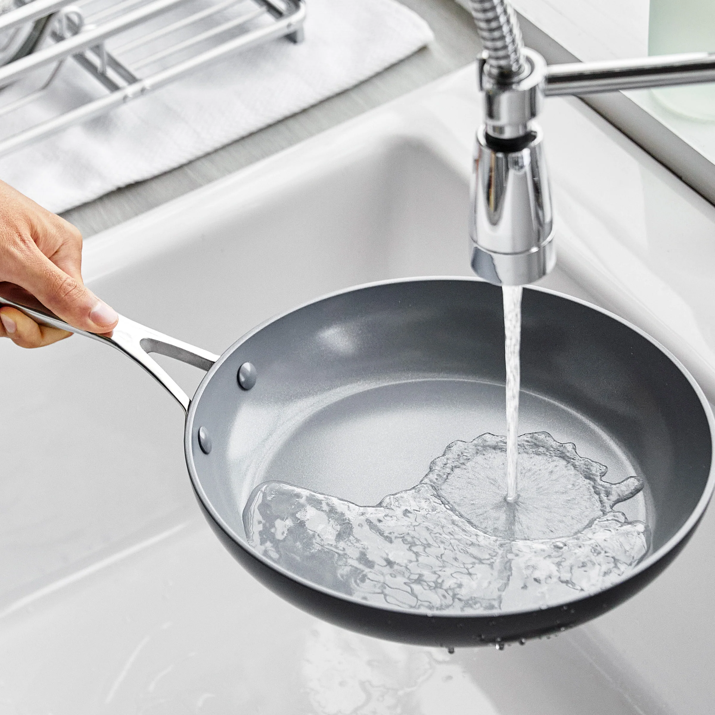 Valencia Pro Ceramic, Nonstick, Hard Anodized Fry Pan, 10" - Image 9