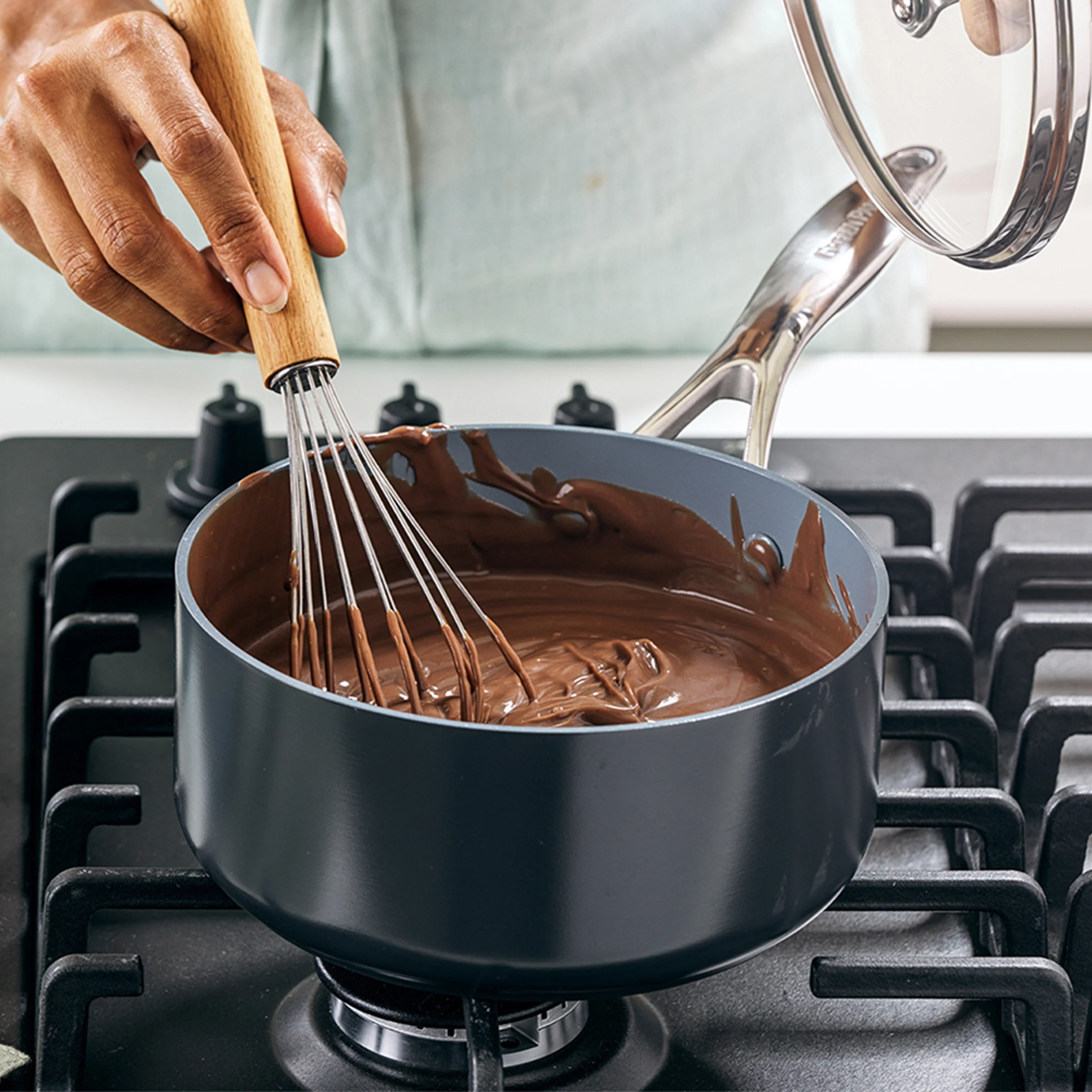 Valencia Pro Nonstick, Ceramic Sauce Pan with Lid, 2qt - Image 5