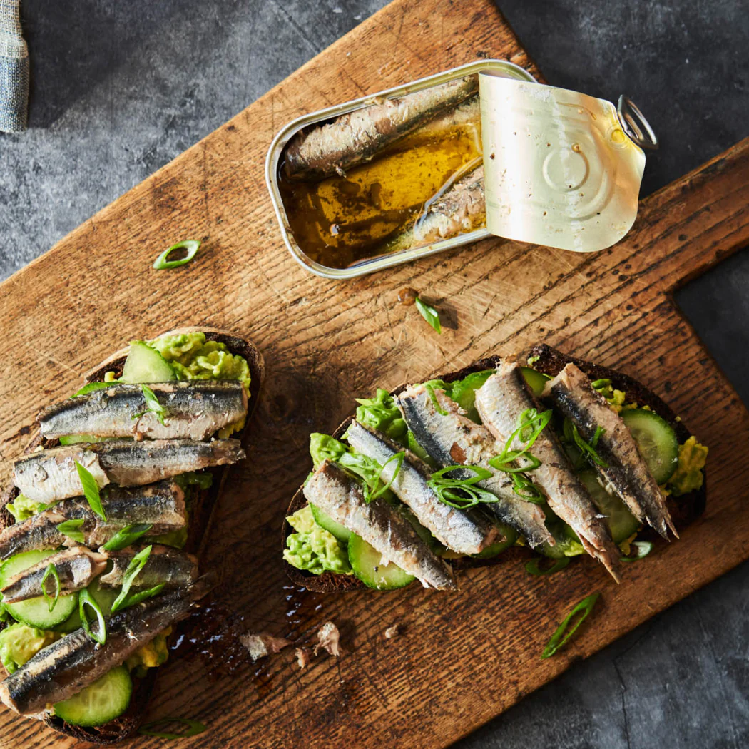 White Anchovies Roasted Garlic - Image 7