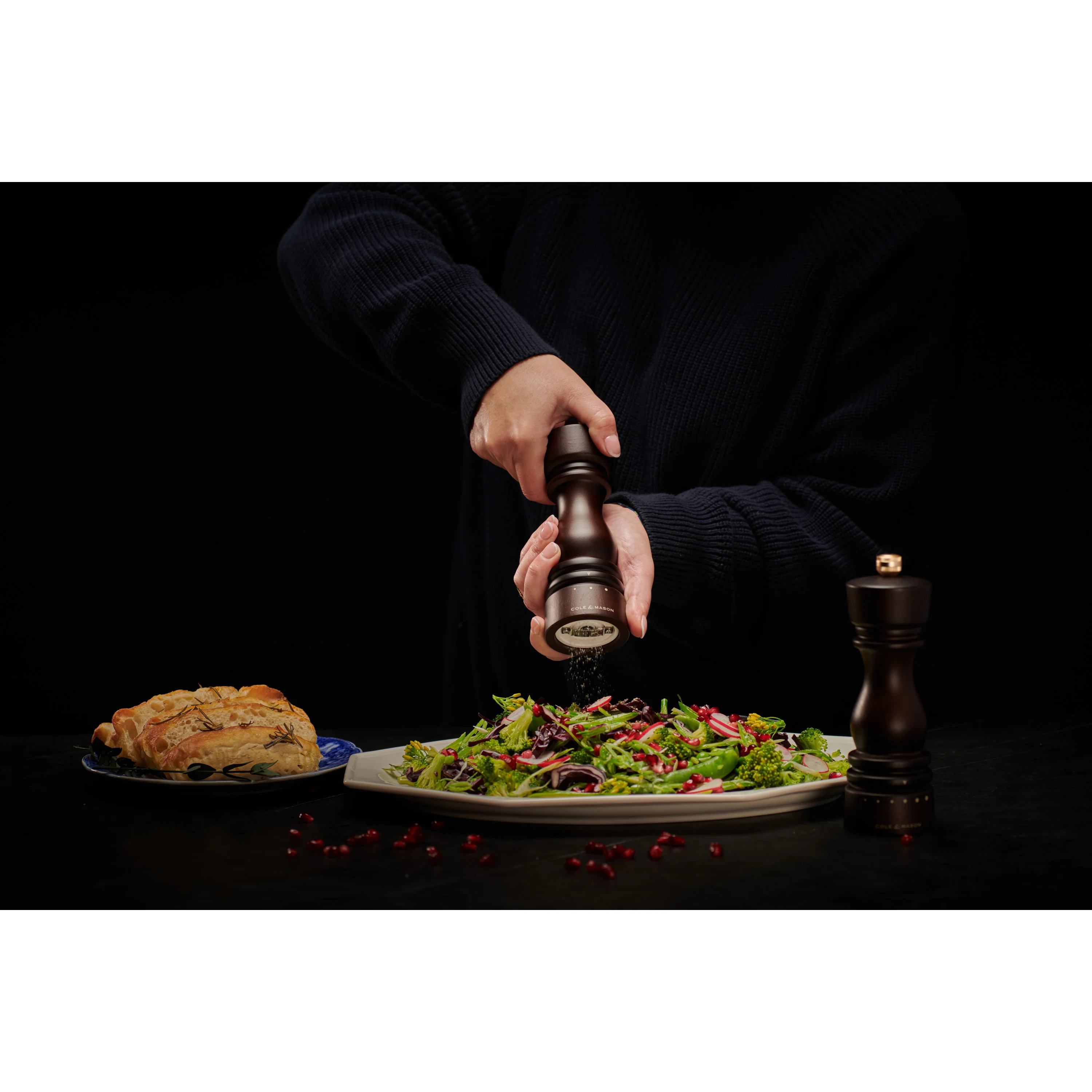 Wood Salt Grinder with Ceramic Grinding Mechanism - Image 13
